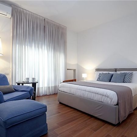 Starhost - Golden Apartments Salerno Eksteriør billede
