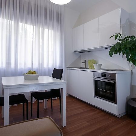Starhost - Golden Apartments Salerno Eksteriør billede