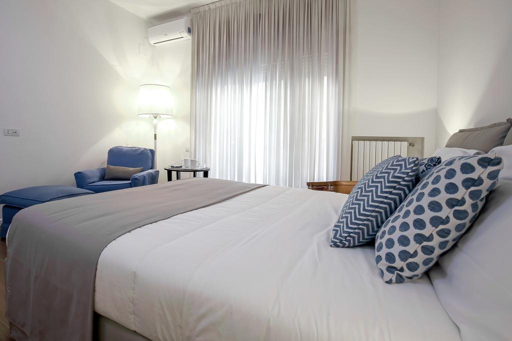 Starhost - Golden Apartments Salerno Eksteriør billede