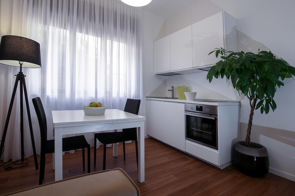 Starhost - Golden Apartments Salerno Eksteriør billede